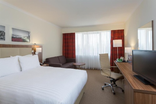 Hilton Garden Inn Vienna South image 28